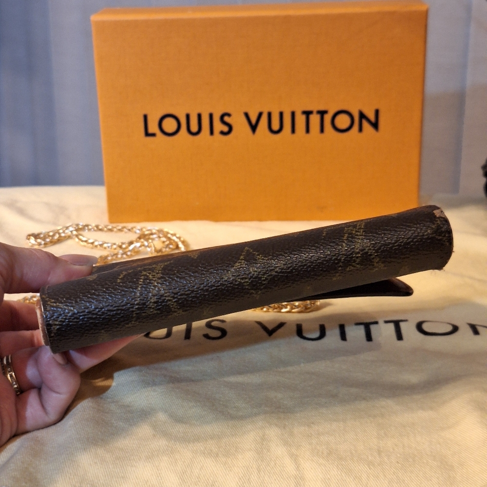 Louis Vuitton Vintage Monogram Wallet - Picture 13 of 13